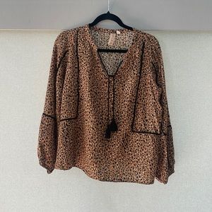Brown leopard print shirt